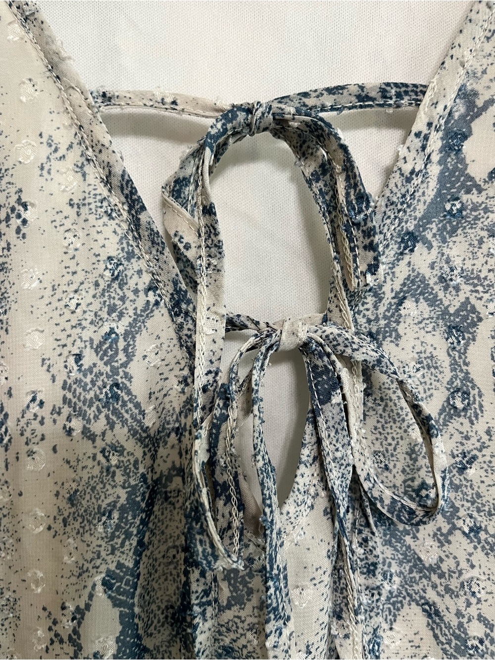 Altar'd State Snakeskin Animal Print Ruffle Tiered Dress Large L Feminine Pastel - Picture 9 of 10